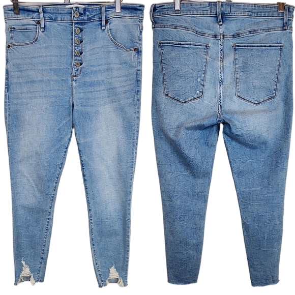 Abercrombie & Fitch Denim - Abercrombie & Fitch High Rise Super Skinny Ankle Jean Stretch Light Wash 31 / 12